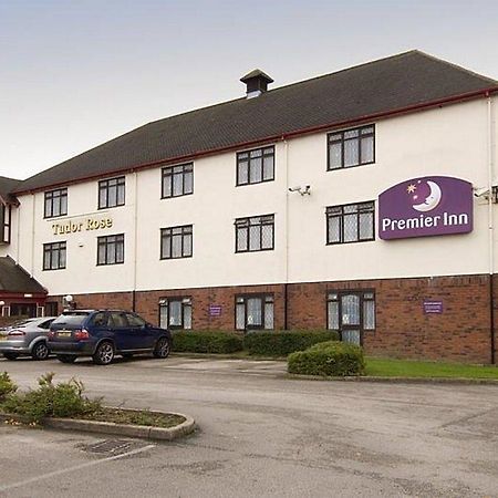 Premier Inn Wirral - Two Mills Ellesmere Port Extérieur photo