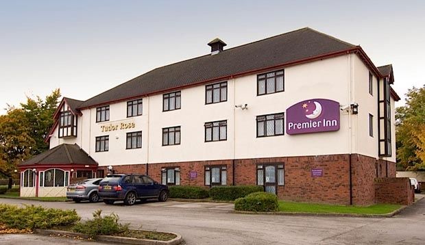 Premier Inn Wirral - Two Mills Ellesmere Port Extérieur photo